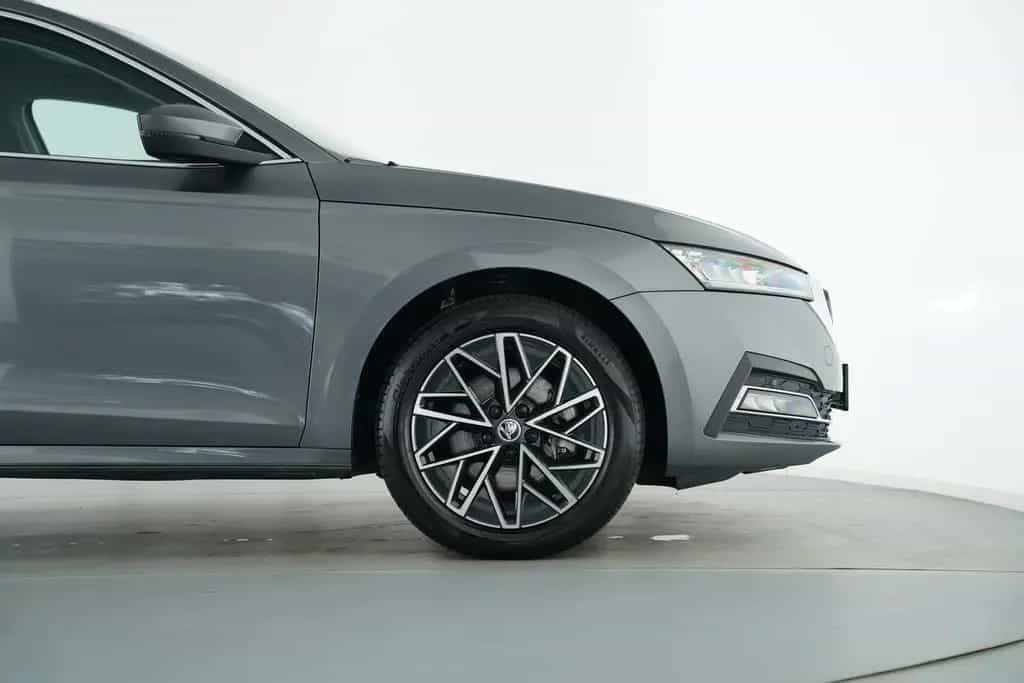 Skoda Octavia C. STYLE 2.0TSI DSG 4X4 HEAD-UP+COLUMBUS 02/2024-photo-4