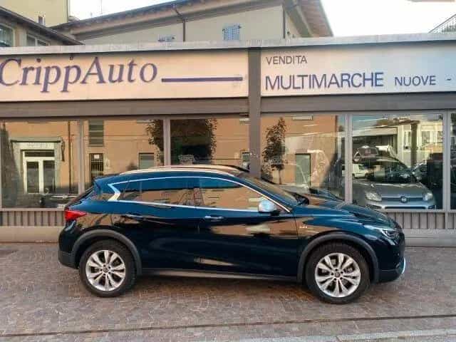 Infiniti QX30 2.2 diesel DCT 4x4 Premium Tech 01/2018-photo-0