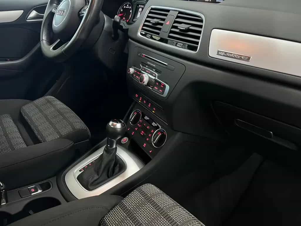 Audi Q3 2.0 Sport Quattro Kamera Keyless Navi LED 05/2016-photo-18