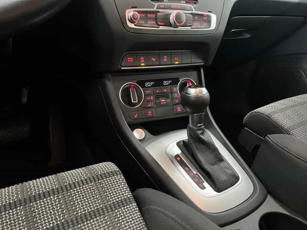 Audi Q3 2.0 Sport Quattro Kamera Keyless Navi LED 05/2016-photo-21