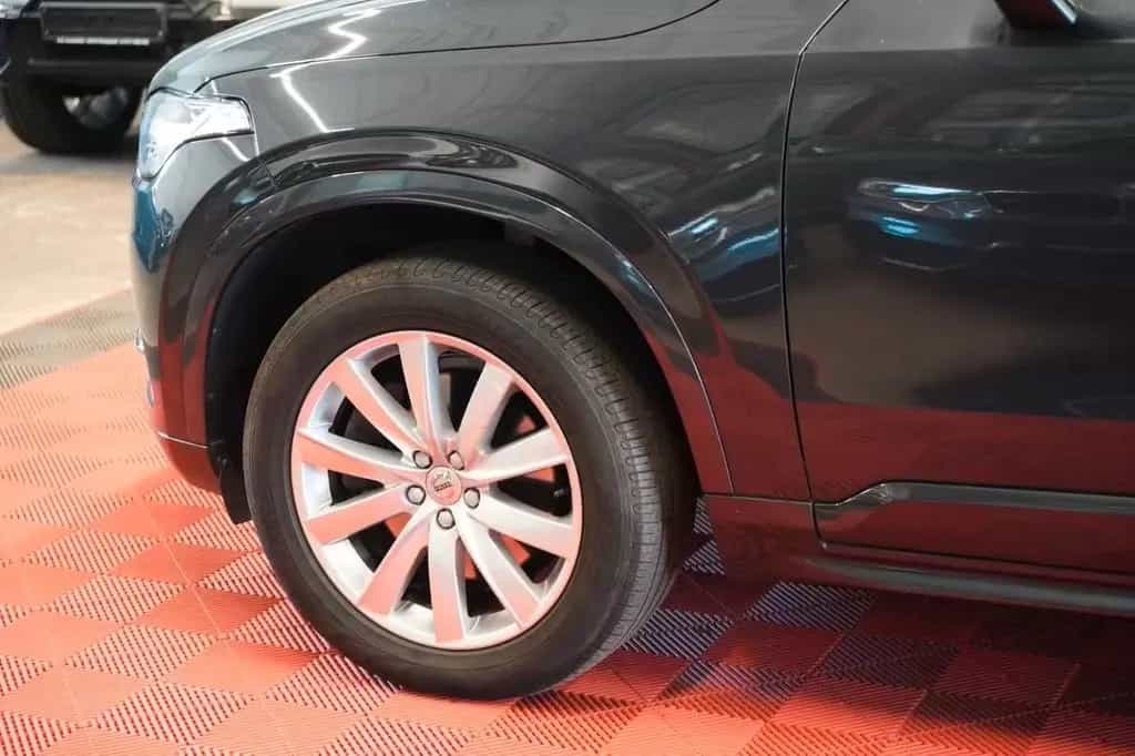 Volvo XC90 D5 Momentum AWD 7Sitzer*Unfallfrei* 12/2018-photo-10