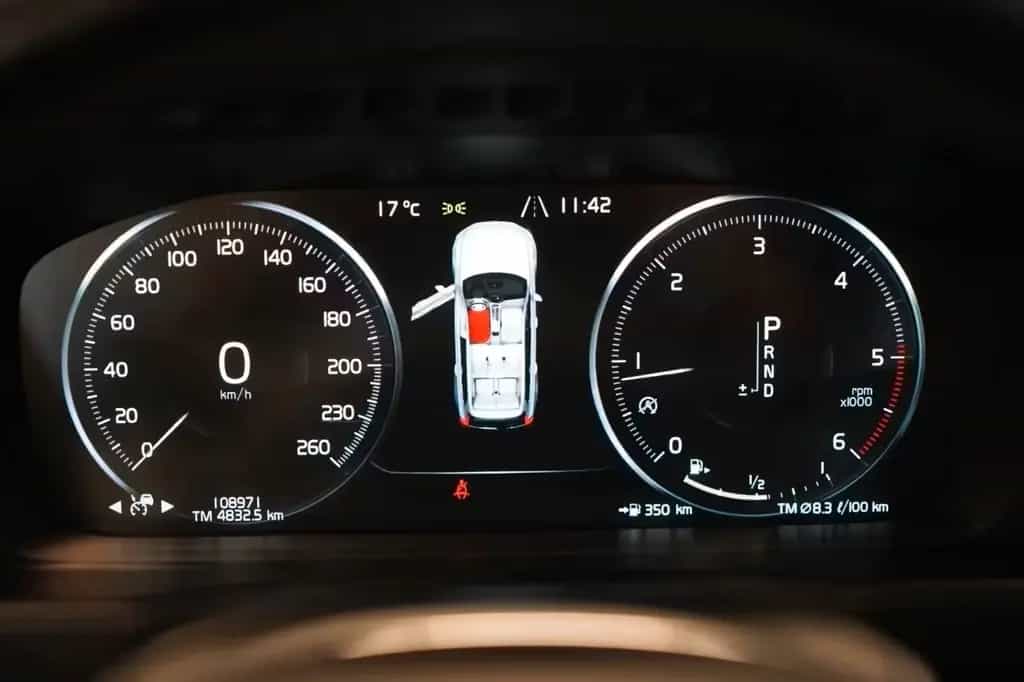 Volvo XC90 D5 Momentum AWD 7Sitzer*Unfallfrei* 12/2018-photo-15