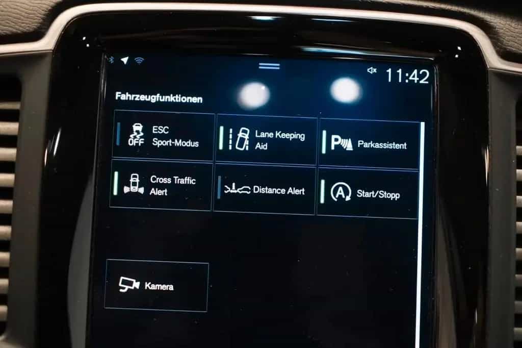Volvo XC90 D5 Momentum AWD 7Sitzer*Unfallfrei* 12/2018-photo-19