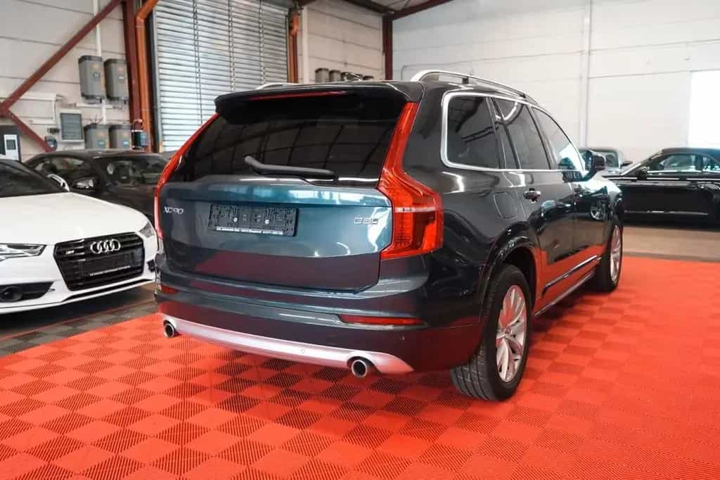 Volvo XC90 D5 Momentum AWD 7Sitzer*Unfallfrei* 12/2018-photo-6