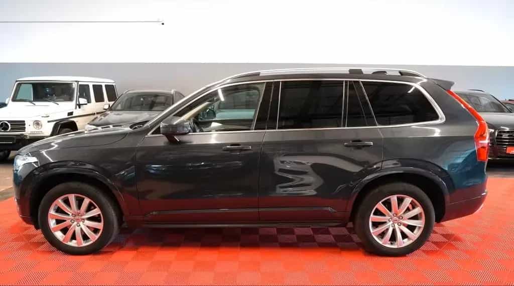 Volvo XC90 D5 Momentum AWD 7Sitzer*Unfallfrei* 12/2018-photo-9