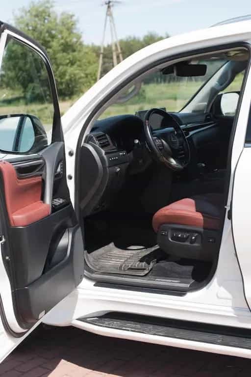 Lexus LX 570 07/2016-photo-9