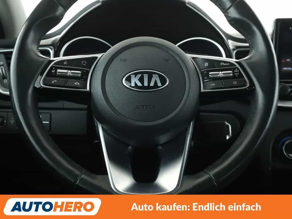 Kia cee'd / Ceed cee'd 1.5 TGDI Vision Aut*NAVI*TEMPO*CAM*PDC*SHZ 09/2021-photo-18