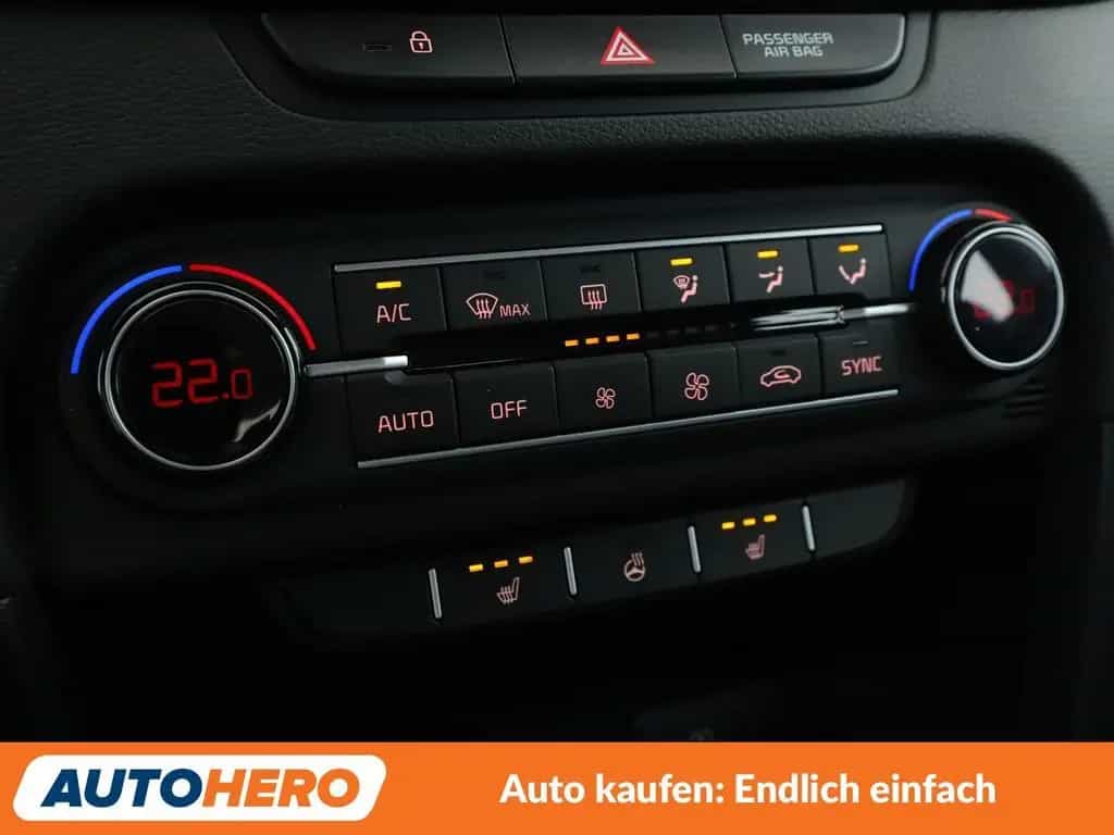 Kia cee'd / Ceed cee'd 1.5 TGDI Vision Aut*NAVI*TEMPO*CAM*PDC*SHZ 09/2021-photo-23