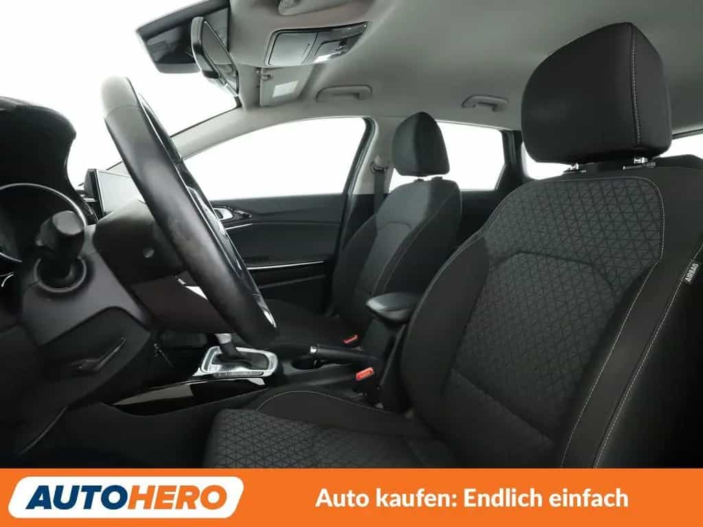 Kia cee'd / Ceed cee'd 1.5 TGDI Vision Aut*NAVI*TEMPO*CAM*PDC*SHZ 09/2021-photo-9