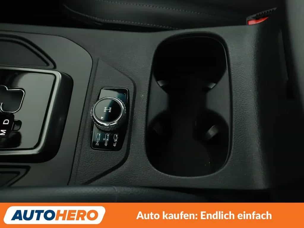 Ssangyong MUSSO Grand 2.2 e-Xdi Sapphire 4WD Aut.*CAM* 02/2023-photo-26