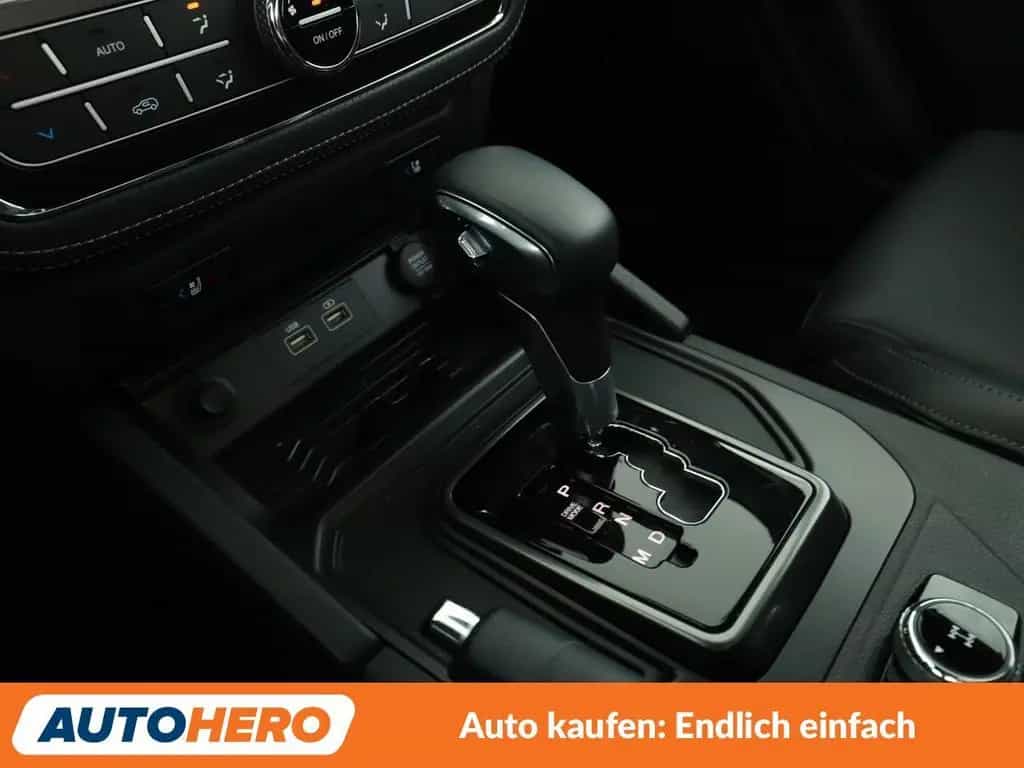 Ssangyong MUSSO Grand 2.2 e-Xdi Sapphire 4WD Aut.*CAM* 02/2023-photo-27
