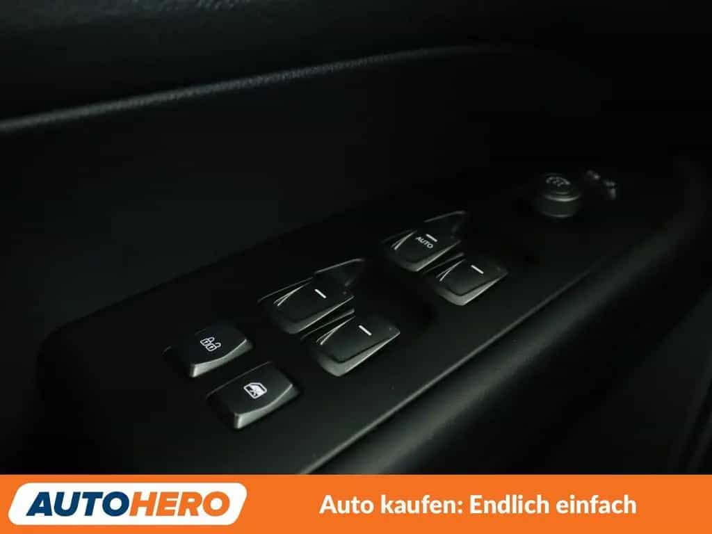 Ssangyong MUSSO Grand 2.2 e-Xdi Sapphire 4WD Aut.*CAM* 02/2023-photo-31