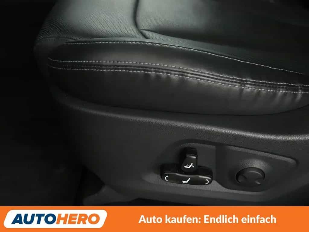 Ssangyong MUSSO Grand 2.2 e-Xdi Sapphire 4WD Aut.*CAM* 02/2023-photo-33