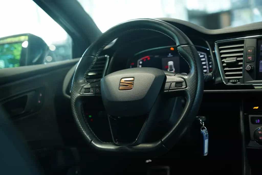Seat Leon Cupra 300 4Drive DSG *2.H *Beats *PDC *Navi 11/2020-photo-43