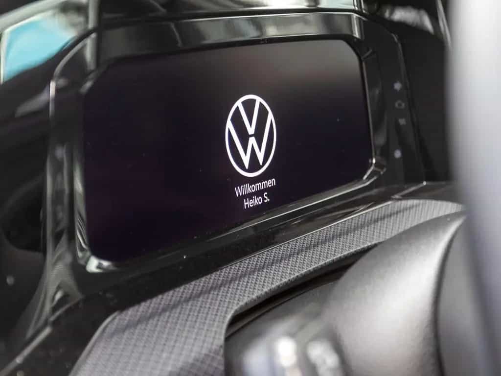 Volkswagen Golf United 1.0TSI Navi LED Panorama ACC EPH DAB 02/2021-photo-11