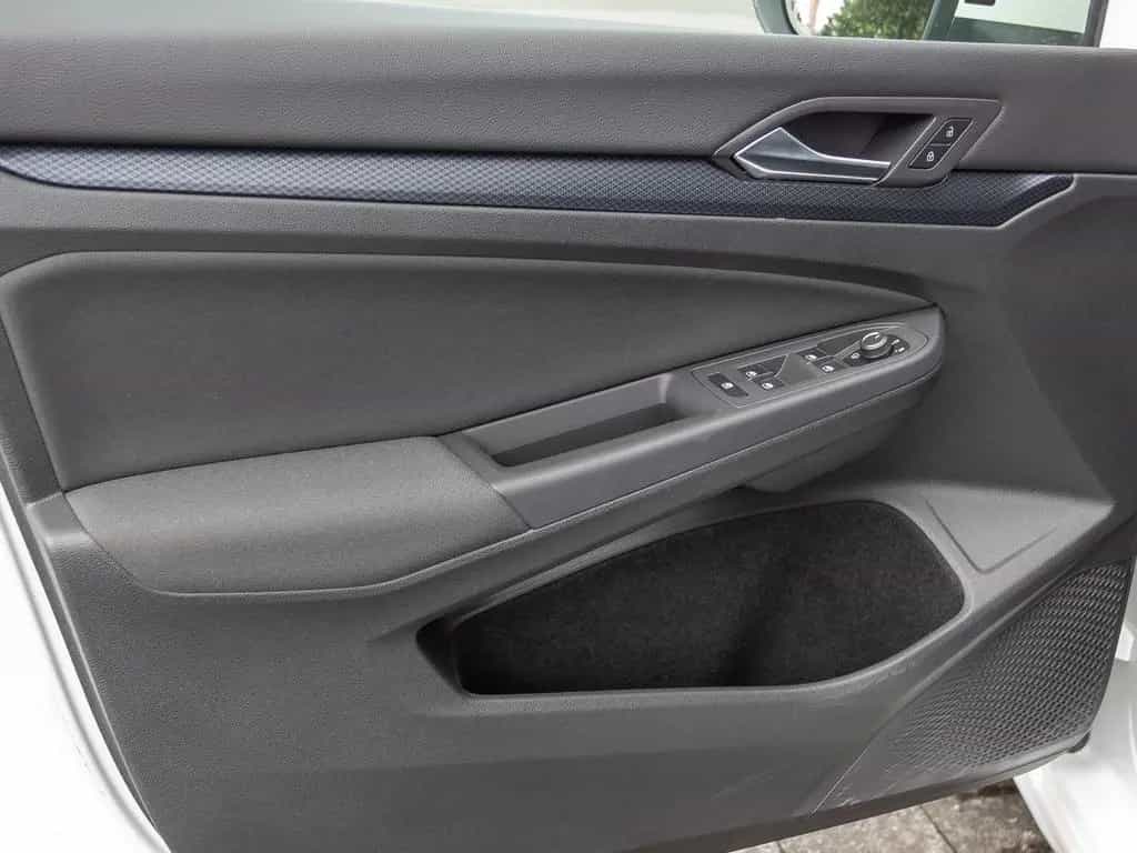 Volkswagen Golf United 1.0TSI Navi LED Panorama ACC EPH DAB 02/2021-photo-8