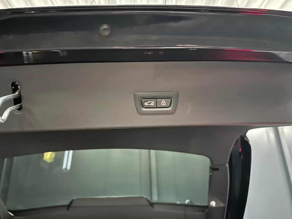 BMW X4 M40 d *LEDER/Rot*PANORAMA*Innovation*Shadow* 05/2020-photo-32