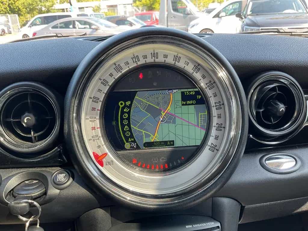 MINI Cooper Mini Cooper PANO Navi SHZ LEDER 07/2012-photo-14