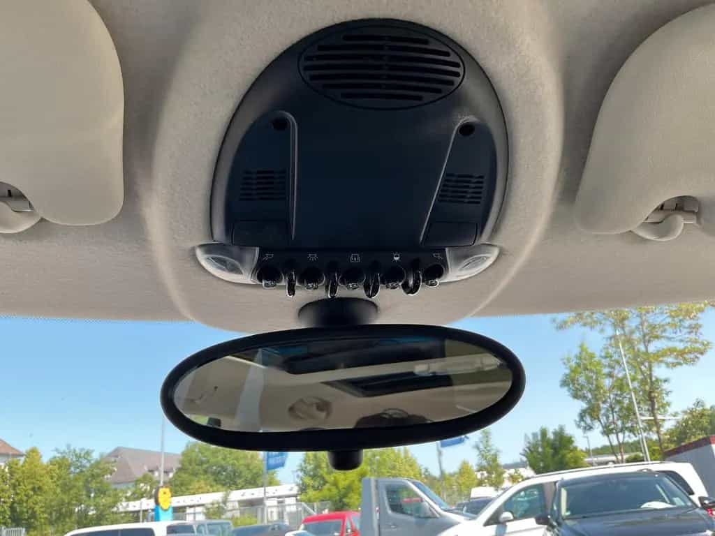 MINI Cooper Mini Cooper PANO Navi SHZ LEDER 07/2012-photo-22