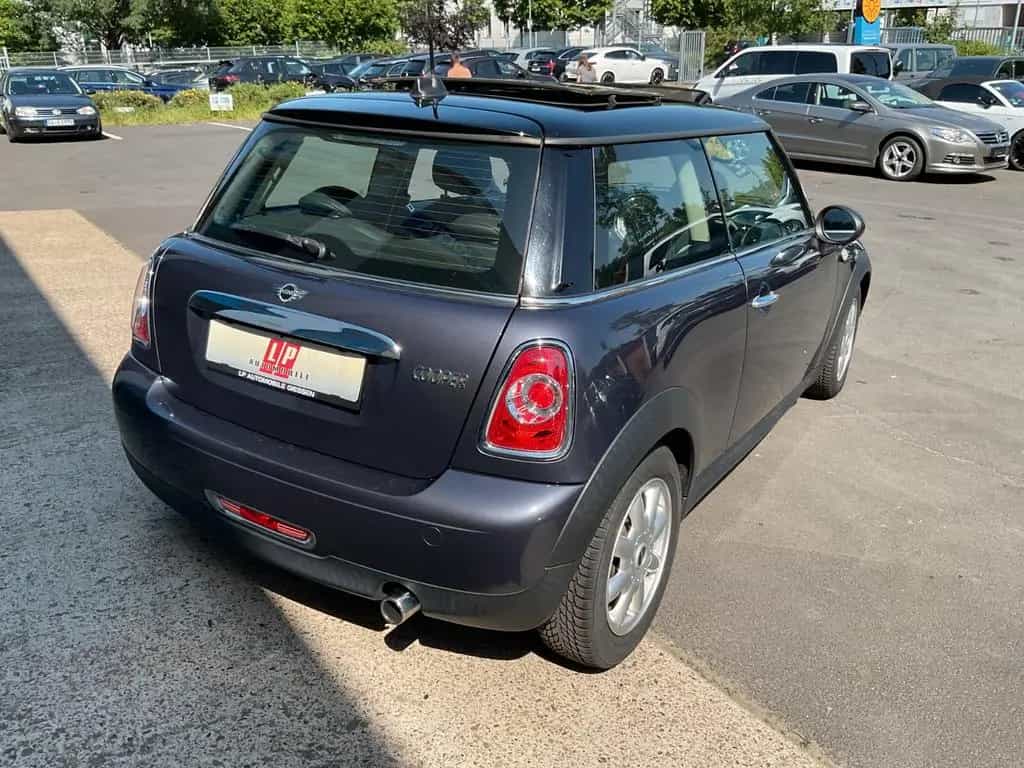 MINI Cooper Mini Cooper PANO Navi SHZ LEDER 07/2012-photo-4