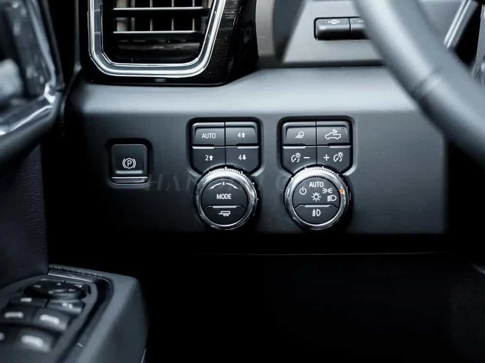 GMC Sierra 2025 Denali € 67900 HC INTERNATIONAL null-photo-17