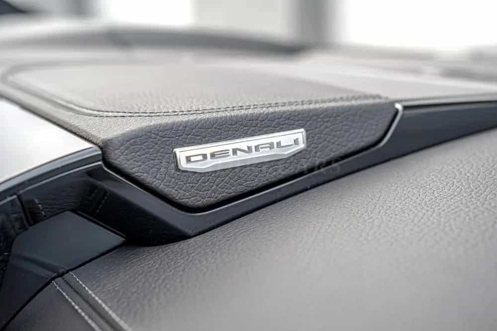 GMC Yukon 2025 Denali € 98500 HC INTERNATIONAL null-photo-31