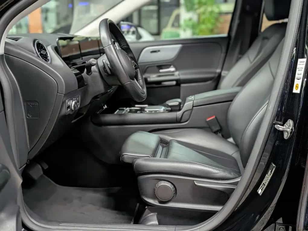 Mercedes-Benz GLA 220 d STYLE MBUX TEMP StHz LEDER SHZ KEYLESS 05/2022-photo-10