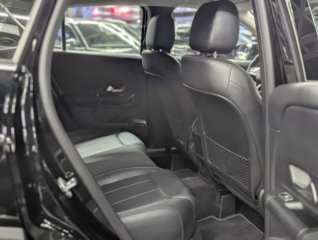 Mercedes-Benz GLA 220 d STYLE MBUX TEMP StHz LEDER SHZ KEYLESS 05/2022-photo-23