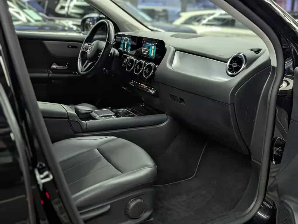 Mercedes-Benz GLA 220 d STYLE MBUX TEMP StHz LEDER SHZ KEYLESS 05/2022-photo-25