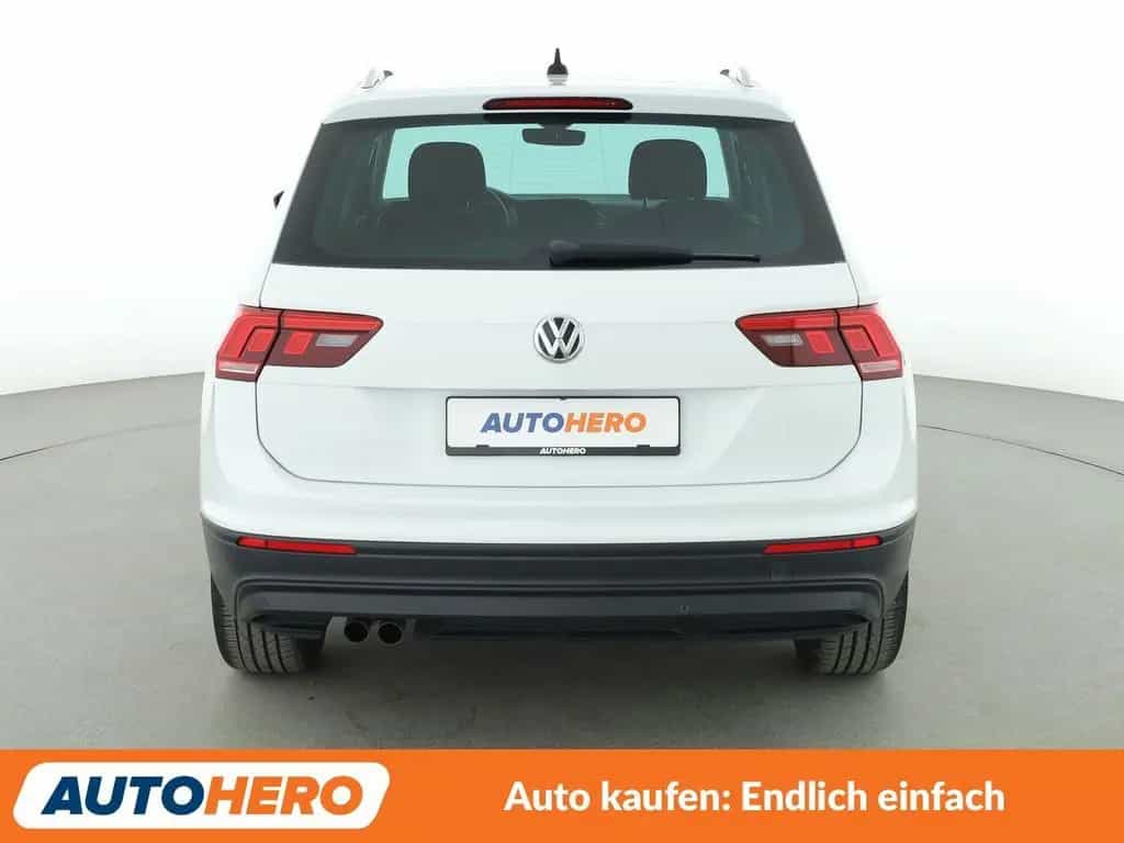 Volkswagen Tiguan 1.5 TSI ACT IQ.DRIVE *NAV*HUD*ACC*PDC*SHZ 11/2019-photo-4