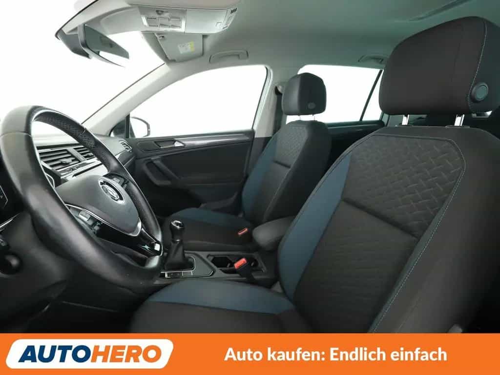 Volkswagen Tiguan 1.5 TSI ACT IQ.DRIVE *NAV*HUD*ACC*PDC*SHZ 11/2019-photo-9