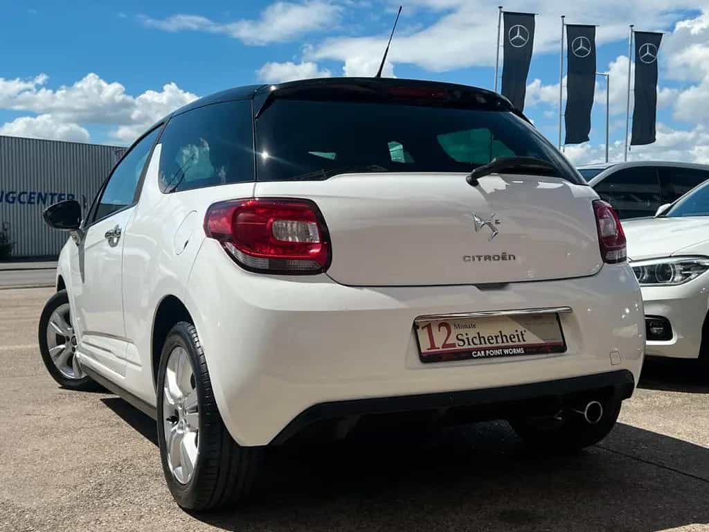 Citroën DS3 1.6 VTi SoChic *AUTOMATIK*KLIMA*PDC 05/2011-photo-5