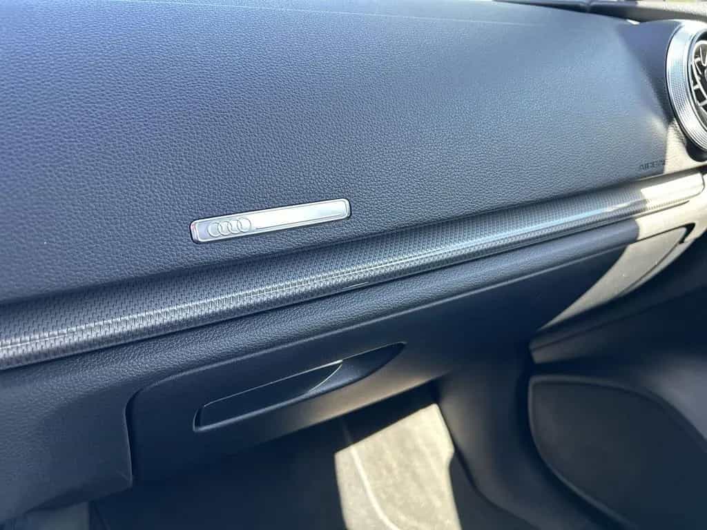 Audi A3 35 TFSI design S-TRONIC+XENON+NAVI+TEMPOM+AHK 04/2019-photo-30