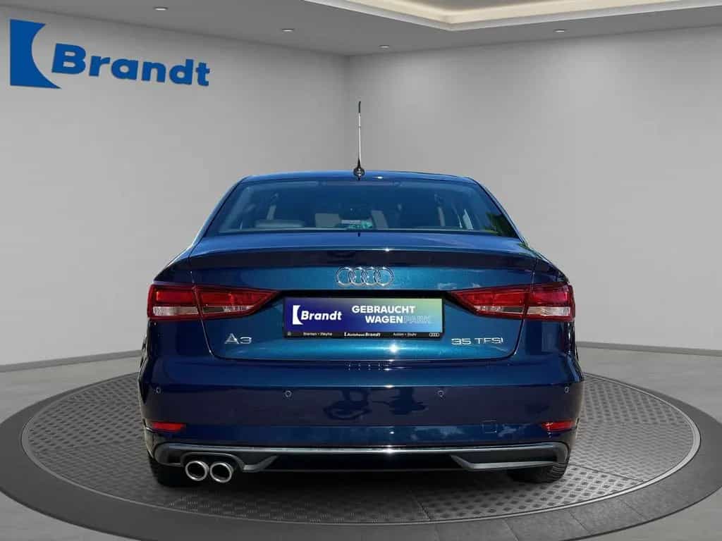 Audi A3 35 TFSI design S-TRONIC+XENON+NAVI+TEMPOM+AHK 04/2019-photo-4