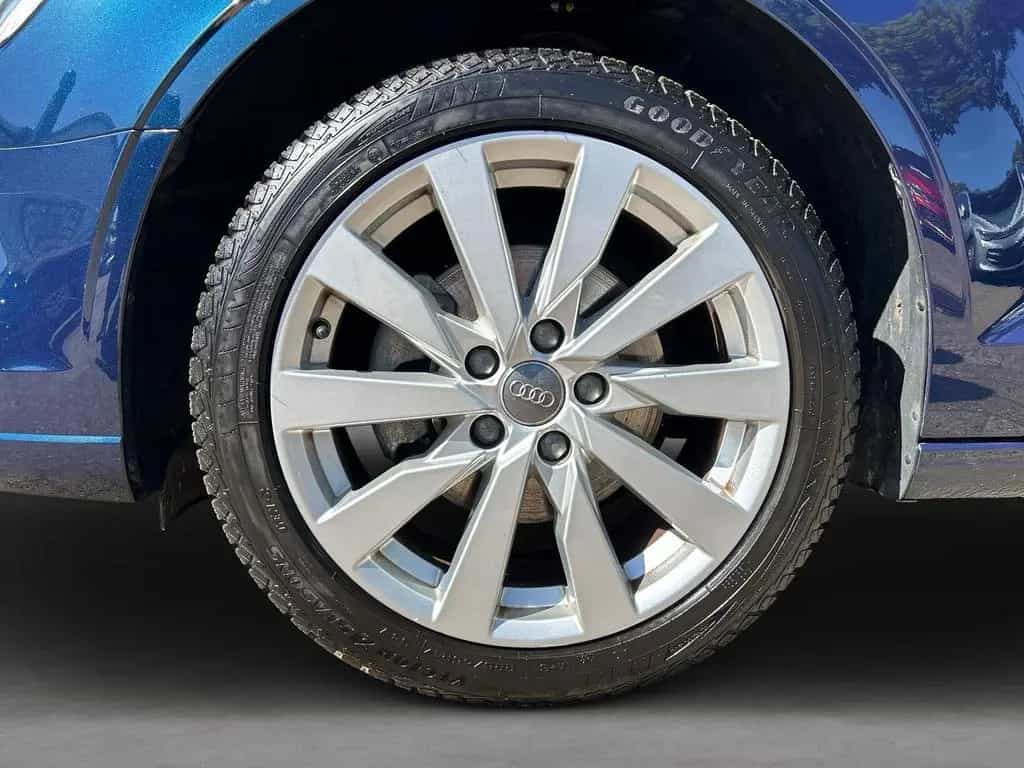 Audi A3 35 TFSI design S-TRONIC+XENON+NAVI+TEMPOM+AHK 04/2019-photo-5