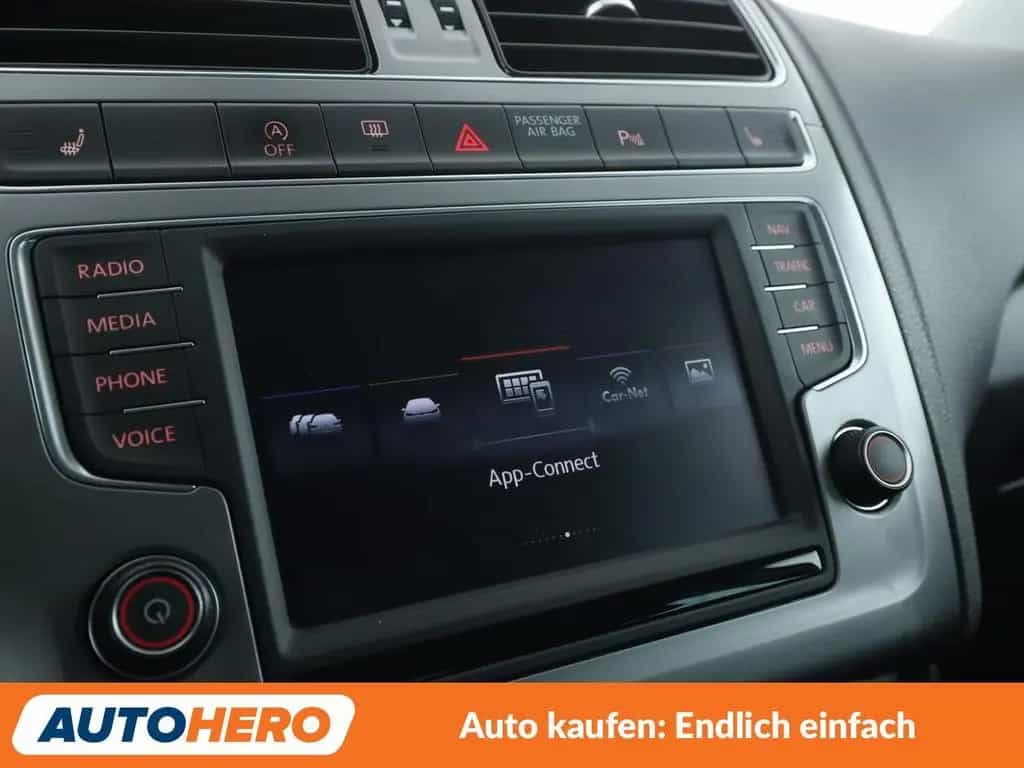 Volkswagen Polo 1.2 TSI Lounge BlueMotion Tech Aut.*TEMPO* 09/2015-photo-21
