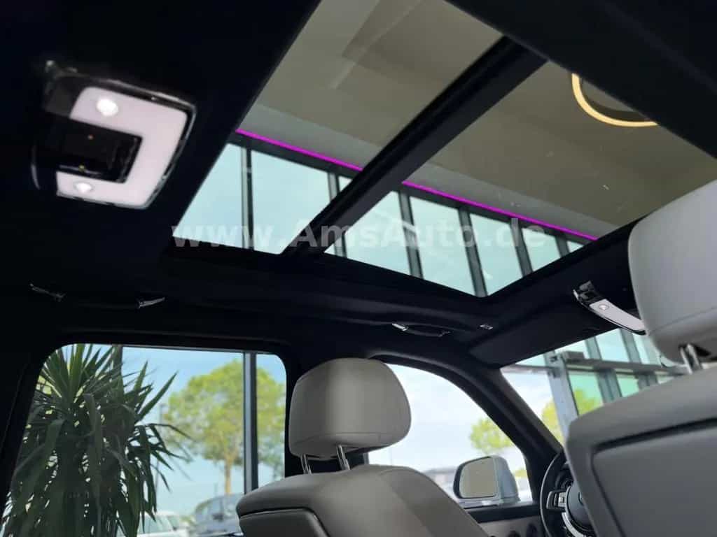 Rolls-Royce Cullinan Black Badge Novitec Overdo. RR Garantie 07/2022-photo-16