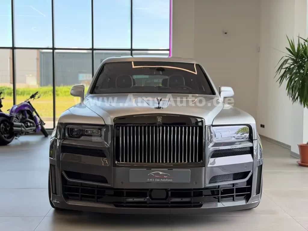 Rolls-Royce Cullinan Black Badge Novitec Overdo. RR Garantie 07/2022-photo-2