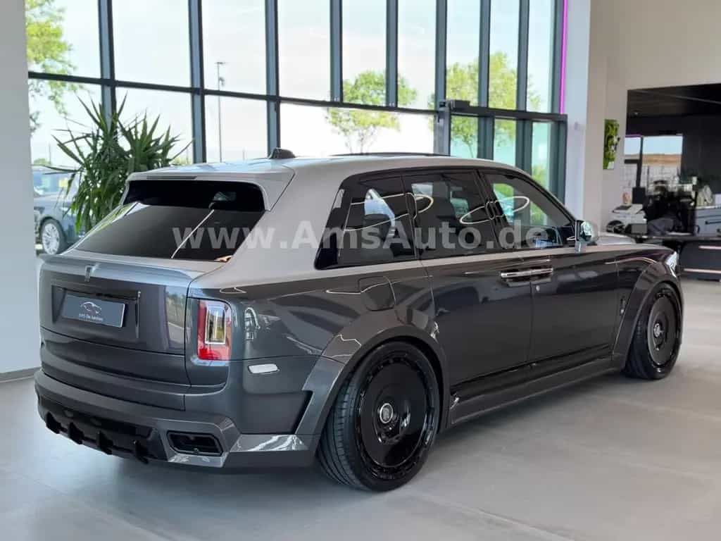Rolls-Royce Cullinan Black Badge Novitec Overdo. RR Garantie 07/2022-photo-5