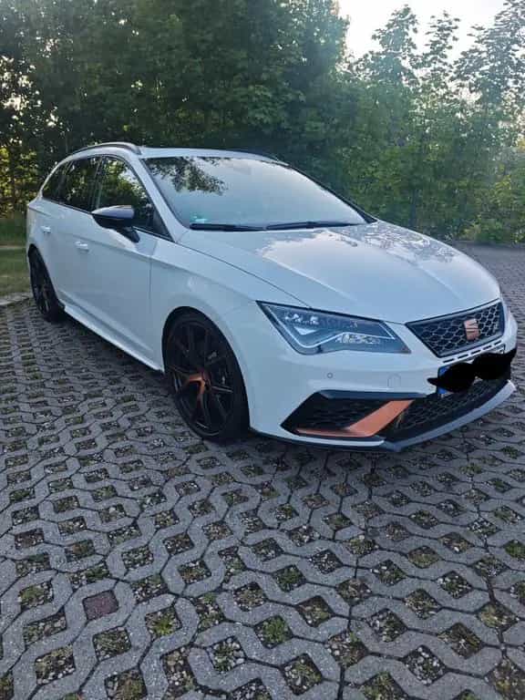 Seat Leon 2.0 TSI CUPRA R 4Drive DSG Carbonpaket 07/2020-photo-4