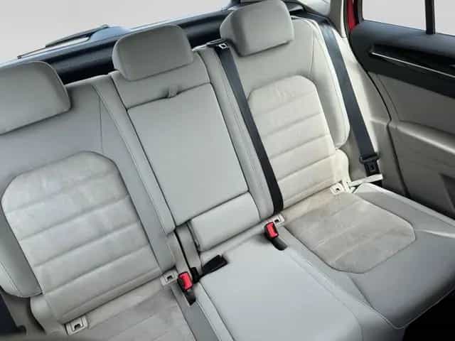 Volkswagen Golf Sportsvan 1.4TSI Highline+XENON+NAVI+ACC+ 02/2015-photo-16