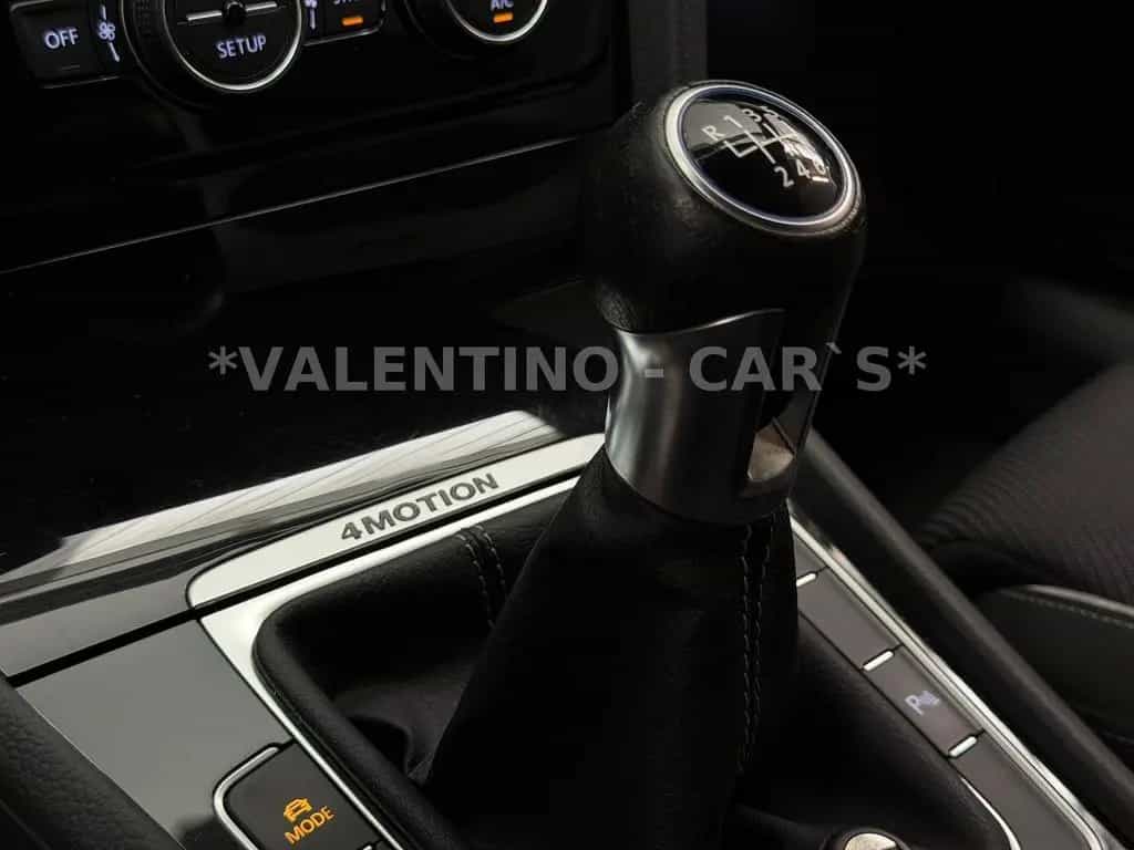 Volkswagen Golf VII Lim. R 4Motion/Pano/Navi/Shz/Temp/19" 03/2014-photo-47