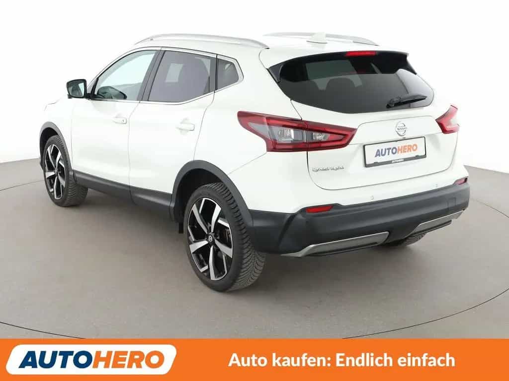 Nissan Qashqai 1.3 DIG-T Akari Aut.*NAVI*CAM*TEMPO*SHZ* 09/2021-photo-3