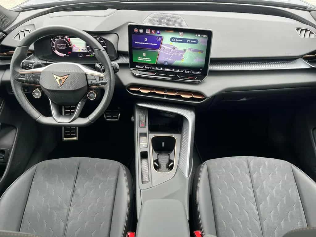 Cupra Terramar 1.5 eTSI 360°HUD*MATRIX*PANO*DCC*20" 11/2025-photo-19