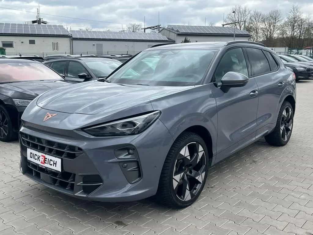 Cupra Terramar 1.5 eTSI 360°HUD*MATRIX*PANO*DCC*20" 11/2025-photo-6