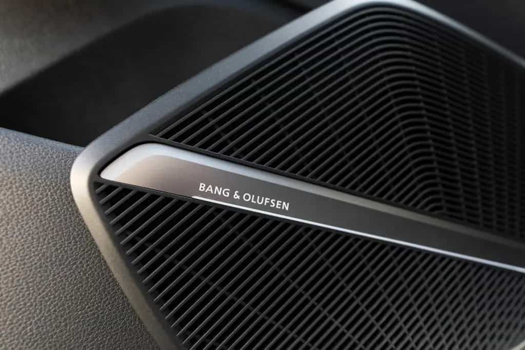 Audi SQ5 3.0 TFSI QUATTRO B&O HUD LED PANO 360° 04/2018-photo-16