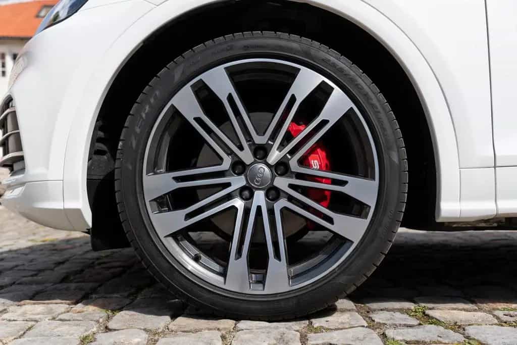 Audi SQ5 3.0 TFSI QUATTRO B&O HUD LED PANO 360° 04/2018-photo-34