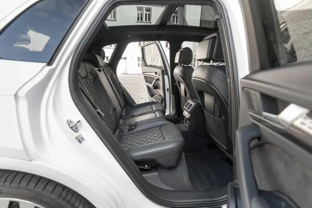 Audi SQ5 3.0 TFSI QUATTRO B&O HUD LED PANO 360° 04/2018-photo-6