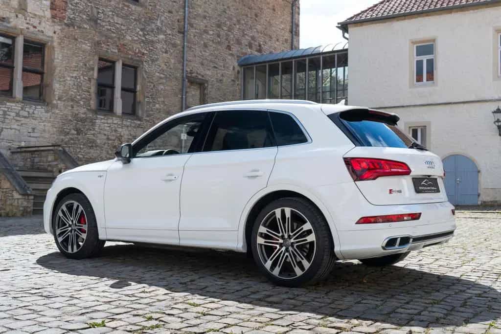 Audi SQ5 3.0 TFSI QUATTRO B&O HUD LED PANO 360° 04/2018-photo-8