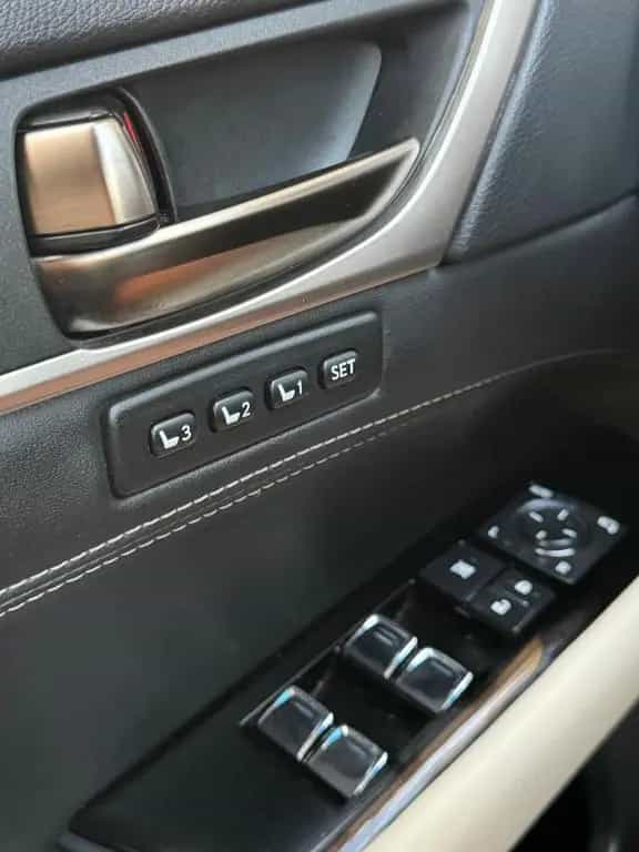 Lexus GS 300 GS 200t 12/2016-photo-8